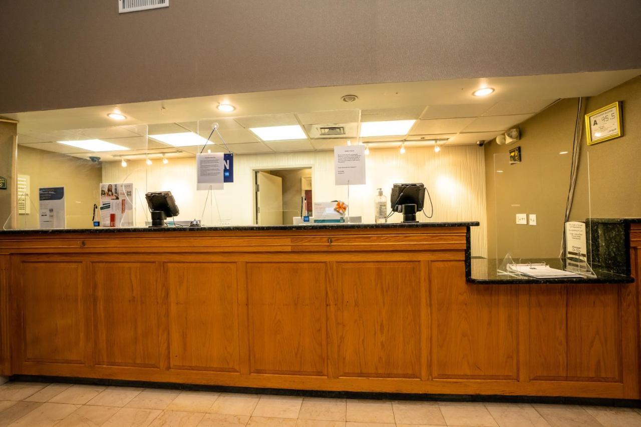 Econo Lodge Raleigh Luaran gambar