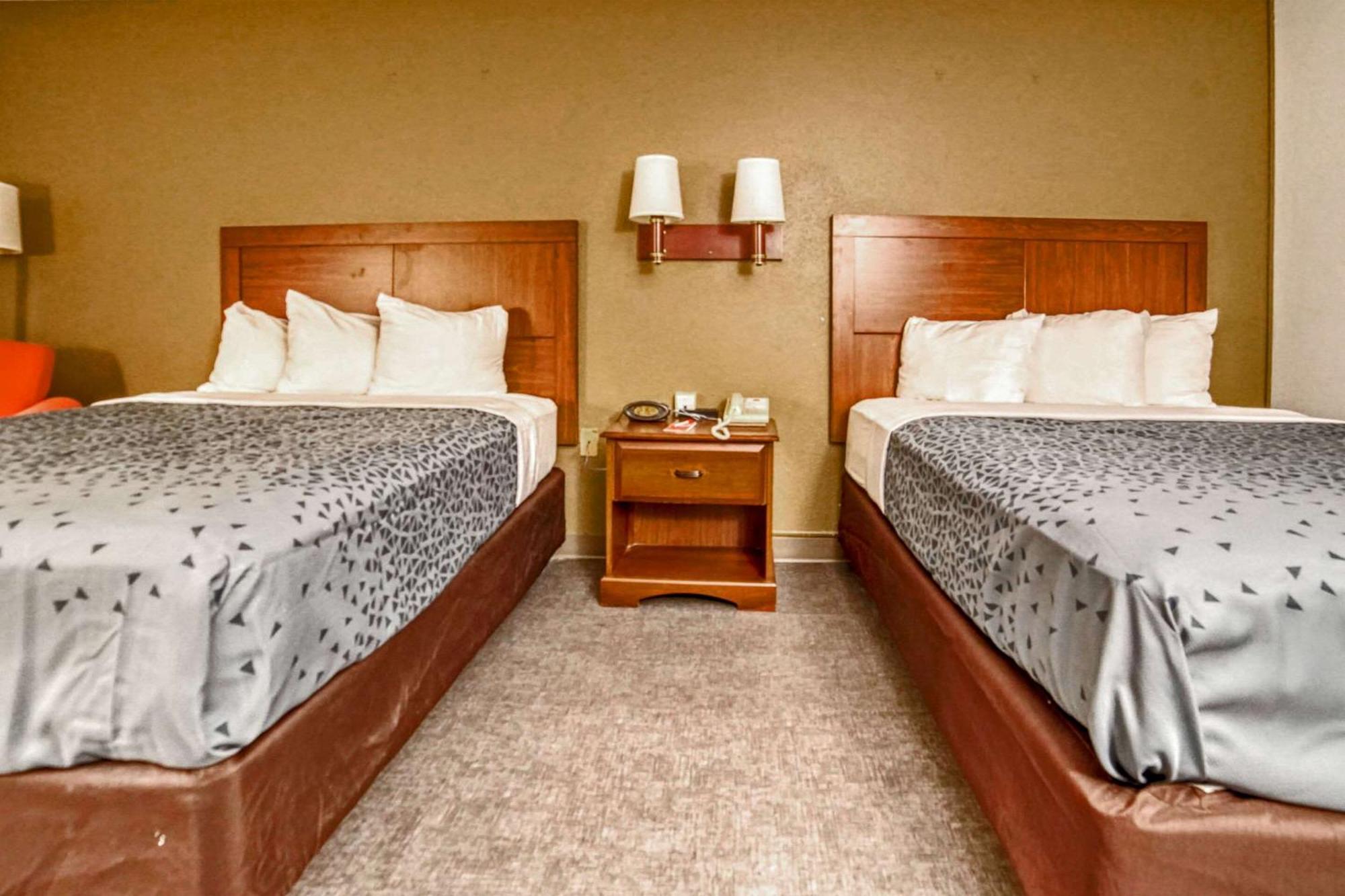 Econo Lodge Raleigh Luaran gambar