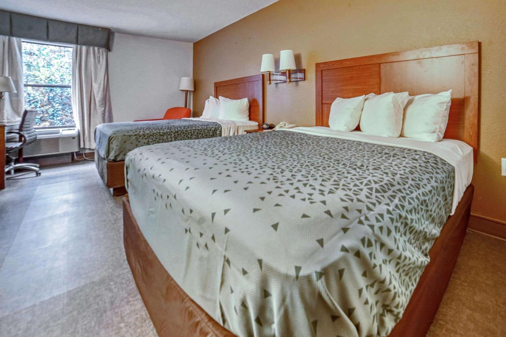 Econo Lodge Raleigh Luaran gambar