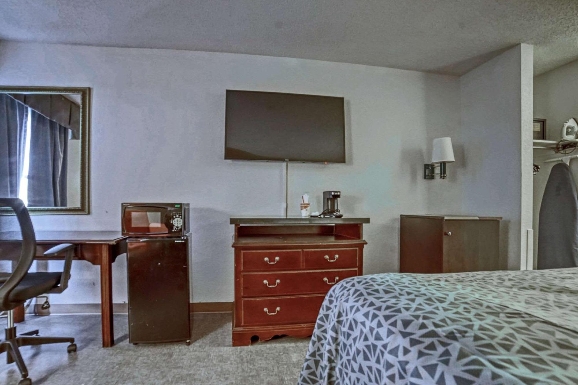 Econo Lodge Raleigh Luaran gambar