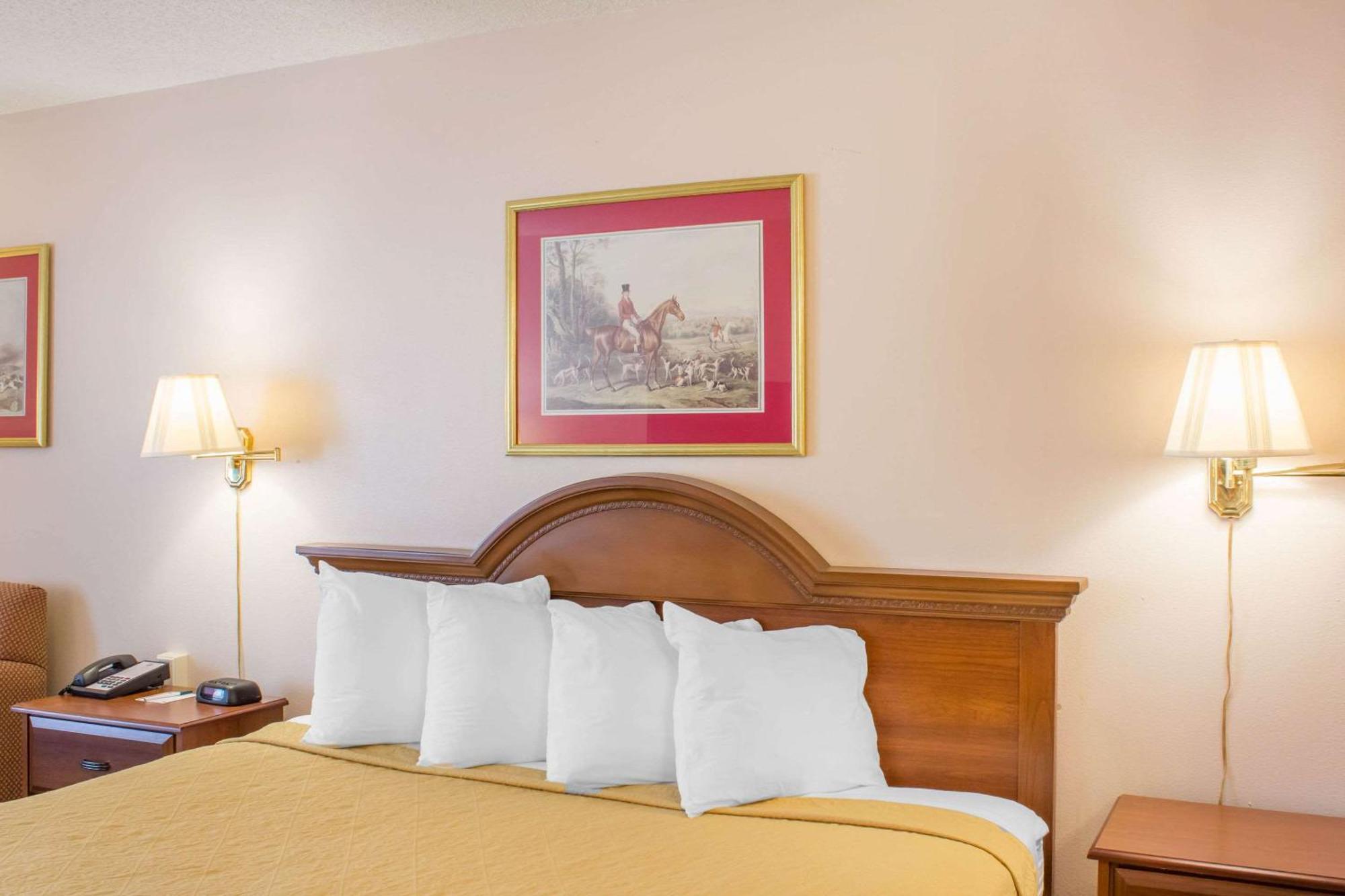 Econo Lodge Raleigh Luaran gambar